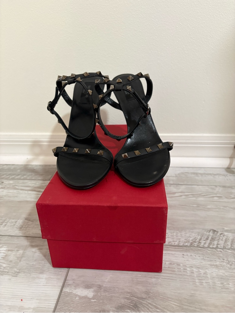 Valentino Garavani Black Leather Studded Sandals